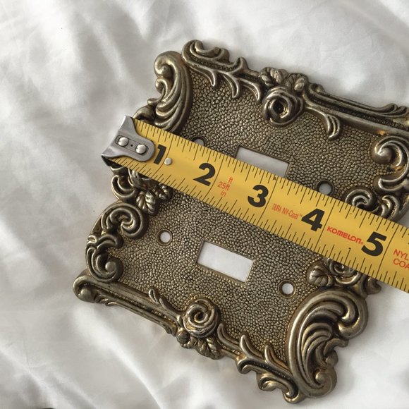2 Vintage Double Wall Plate Light Switches 1-American Tack & 1-Unbranded Metal - Picture 7 of 12